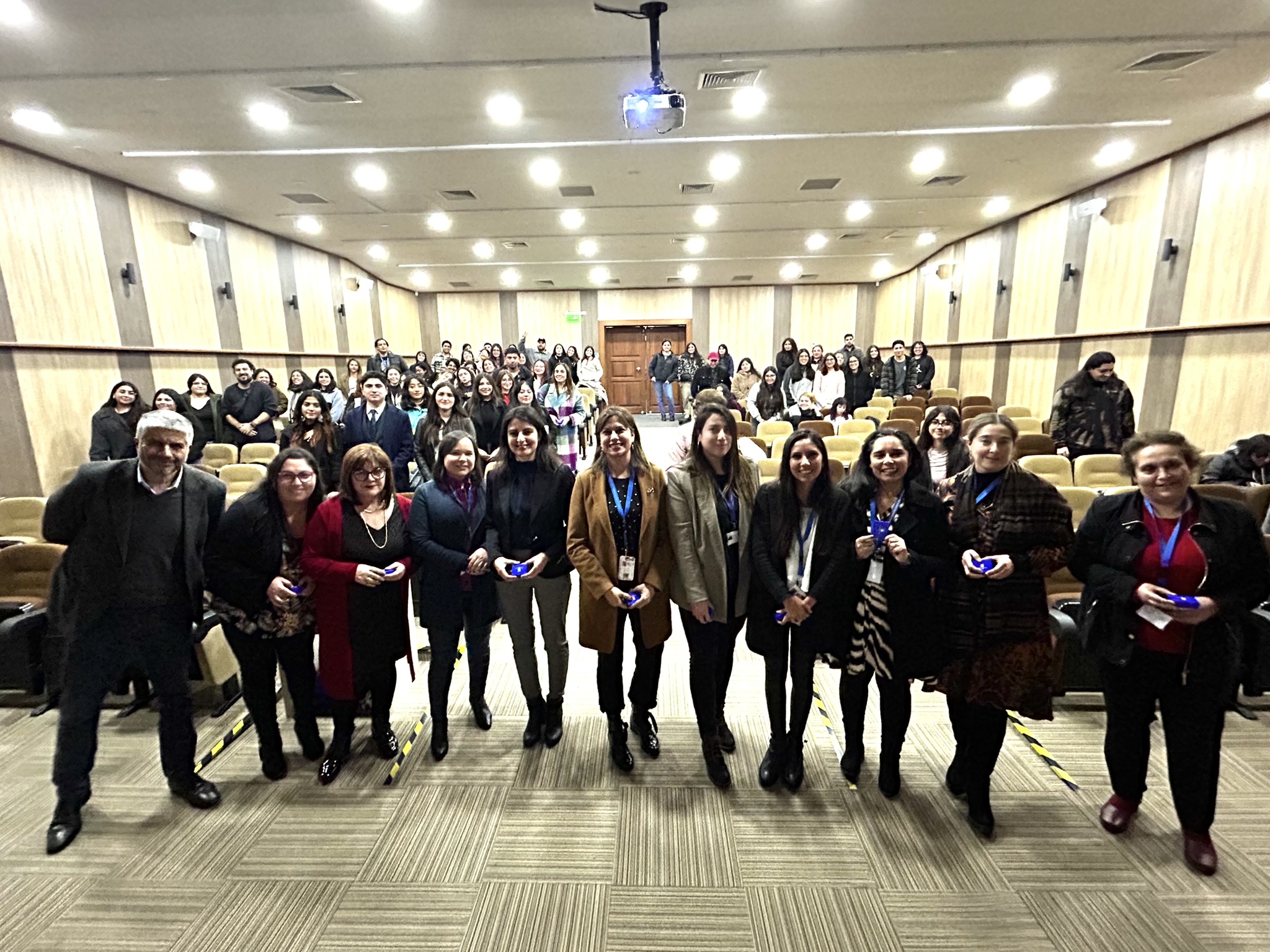 CAJ Biobío expone sobre su labor en seminario con estudiantes de trabajo social UDEC